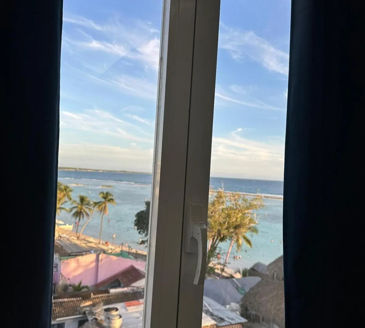 홈스테이 Boca Beach Residence Hotel 보카치카